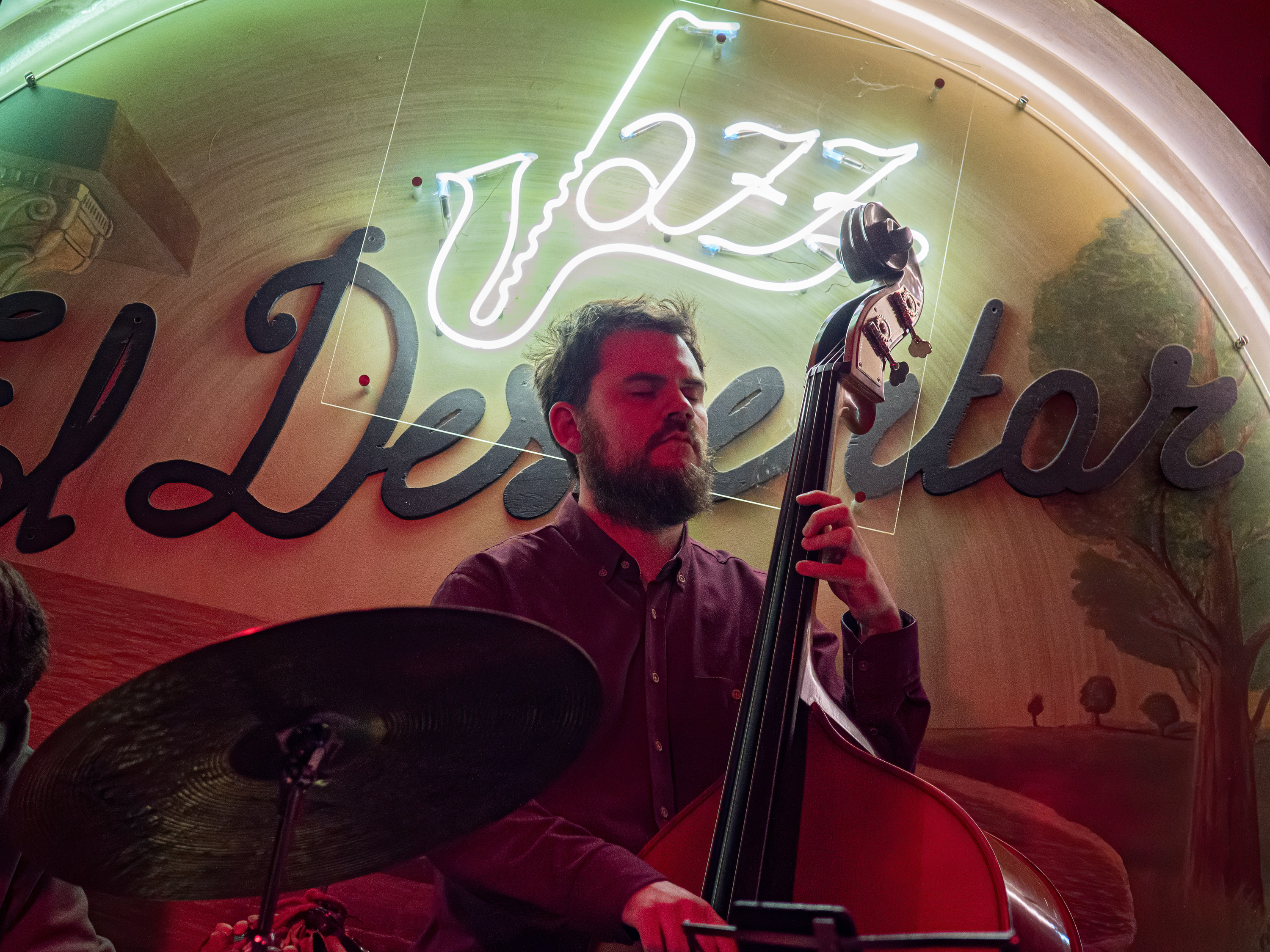 Anders Boye Knudsen Quintet — café interior
