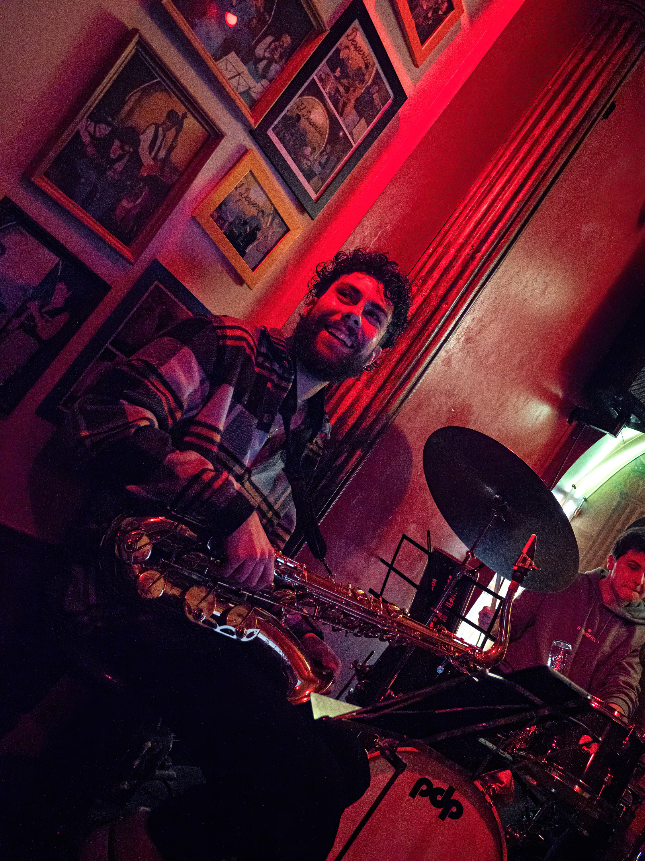 Anders Boye Knudsen Quintet — guitarist close-up